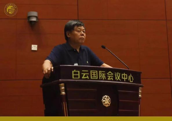 中国建筑装饰协会副会长，副秘书长陈新