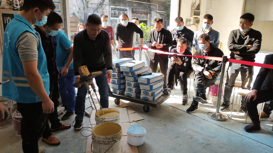 澳恒杨总示范砂浆搅拌操作要点