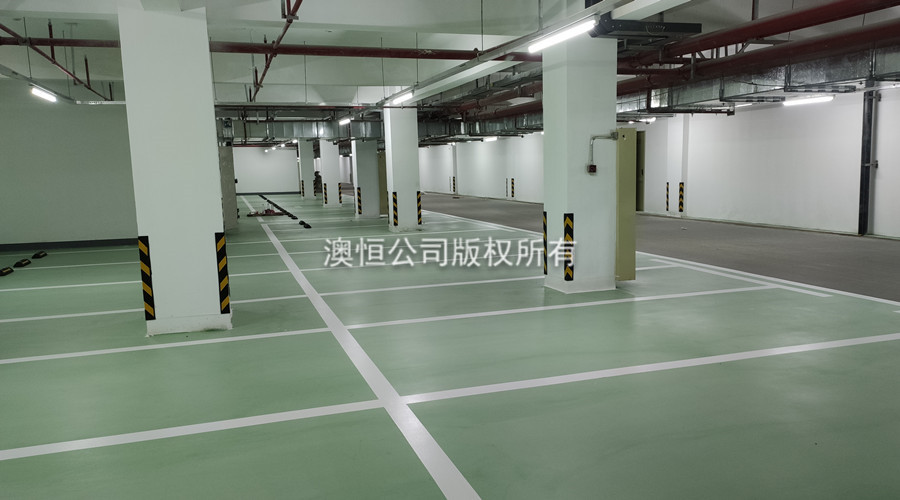 绿色面层自流平水泥完工效果