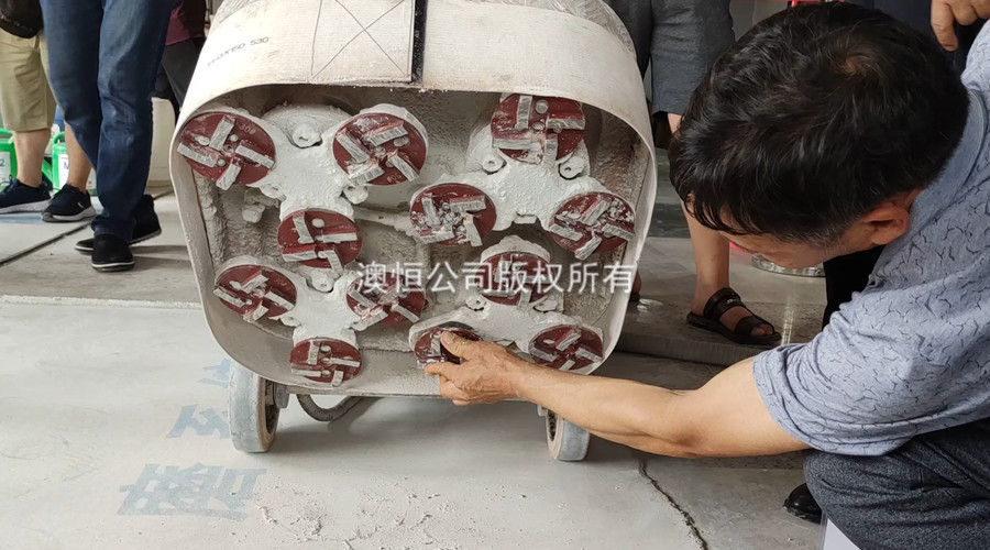 新型无机磨石研磨设备的选用 新型无机磨石研磨设备的选用