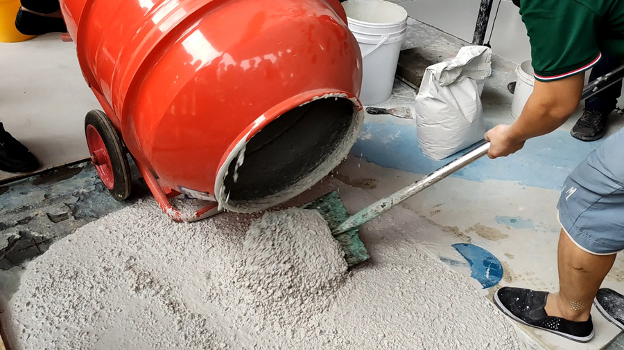 纳米水磨石摊铺